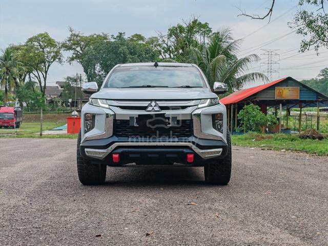 2018 Mitsubishi TRITON 2.4 VGT ADVENTURE (A) 4X4 - 3