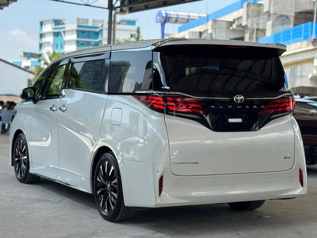 2025 Toyota ALPHARD 2.5L HEV EXECUTIVE LOUNGE - 2