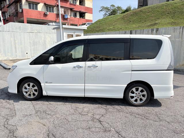 Nissan SERENA 2.0 HIGHWAYSTAR LadyOwner AndroidDVD - 5