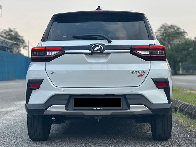 2023 Perodua ATIVA 1.0 AV / FULL SERVICE RECORD / - 4