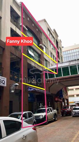 Warisan Square | 4 storey shoplot | Inter-corner | for sale 1
