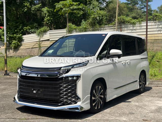 2022 Toyota VOXY 2.0 S-Z MODELLISTA AEROKIT - 2