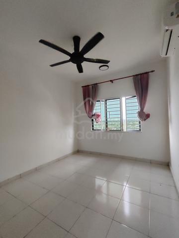 Pangsapuri Seri Akasia , Puchong Prima 4