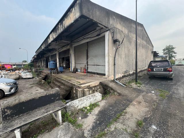 Jalan Kamunting 1, single storey shop 1