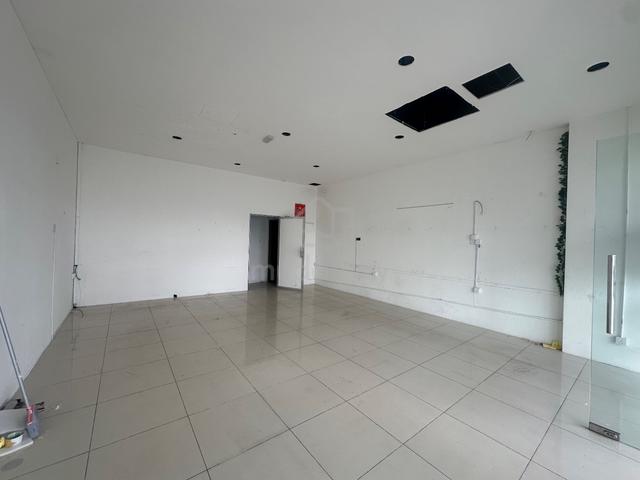 GROUND FLOOR Jelutong Jalan Perak Road Skyview Shop Lot Near Pasar 2