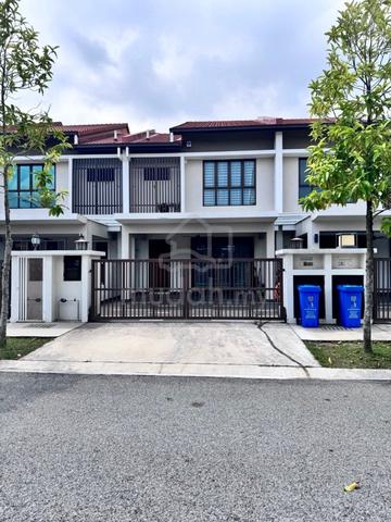 2-Storey Terrace House For Rent (Viola) Alam Impian 1