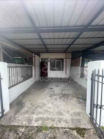 Rumah sewa Ulu Tiram Johor 1