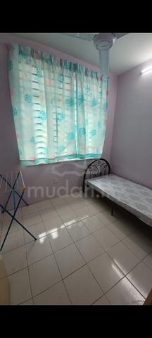 Bilik di La Cottage, Taman Putra Perdana, Puchong 1