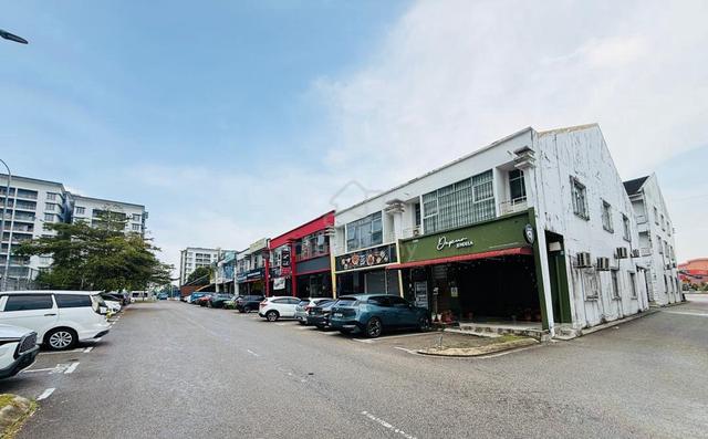Double Storey Shop Lot at Taman Setia Tropika, Johor Bahru 1