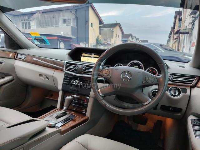 2012 Mercedes Benz E200 CGI BlueEFCY - 4