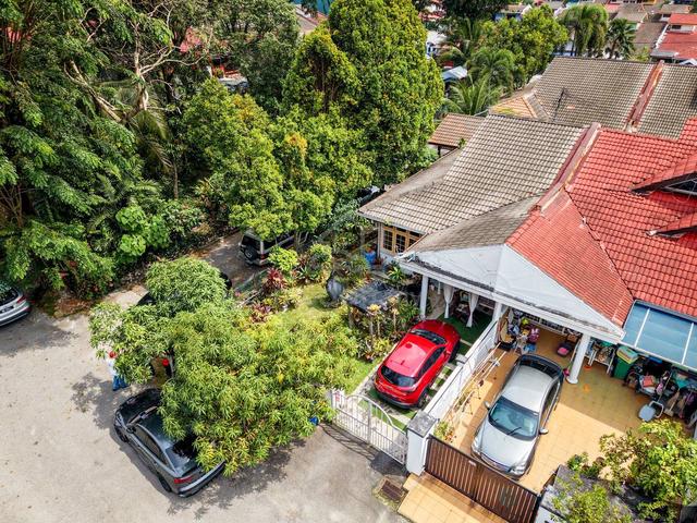 CORNER LOT Single Storey seksyen 18, Shah Alam 1