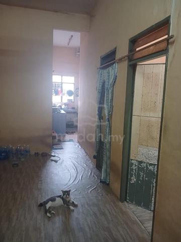 Desa Mentari Flat (Block 5) 1