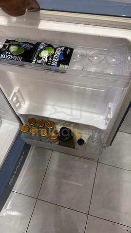 FRIDGE for Sale ( NEGO!) - photo 4 of 5