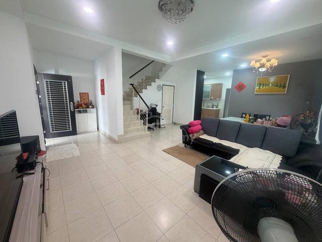 2 Storey Cluster House Renovated 5bed 4bath Adda Heights @ Blue Sky 1