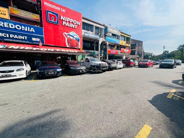 - 3 Storey Shoplot Seksyen 19 Jalan Nelayan Shah Alam — Ground Floor 1