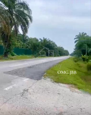 SRI CHEEDING NEAR JENJAROM industrial land 10 acre freehold value buy 2