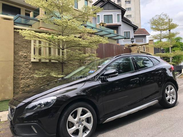 2015 Volvo V40 2.0 CROSS COUNTRY T5 (A) - 2