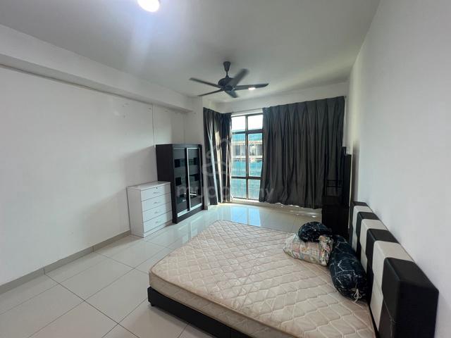 Parc Regency 1