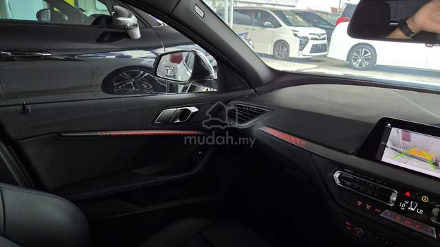 2022 BMW 118i 1.5  M SPORT FACELIFT (A) - 5