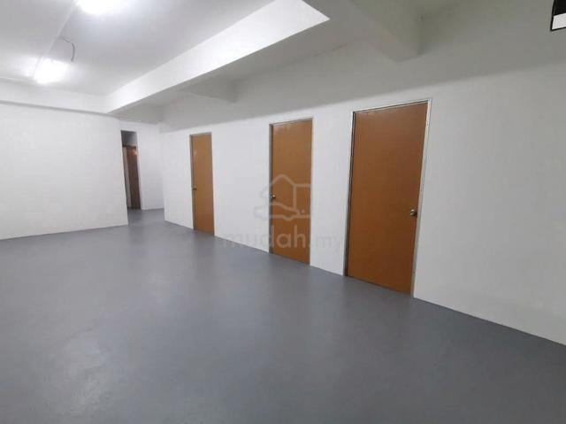 【Beauty Centre or Dentist Clinic⛱️】Main Road Newly Renovate-1st Floor 1