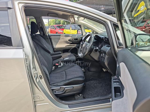 2013 Toyota WISH 1.8 (AUTO) - 4