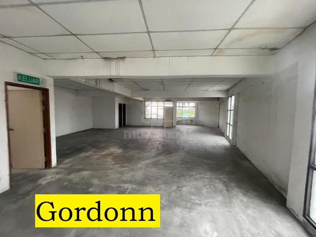 Jalan Permatang Rawa, 3 Sty Corner shop lot, Bukit Mertajam. 1