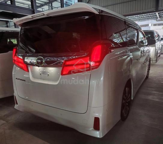 15k km,4.5A,JBL SPEC, 2021 Toyota ALPHARD 2.5 SC  - 3