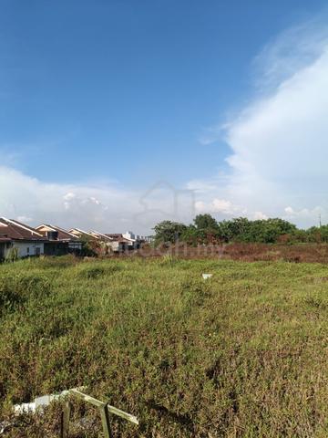 Tanah Bangunan Untuk Dijual - Bukit Kemandol - Telok Panglima Garang 1