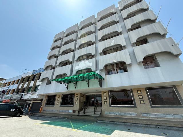 Butterworth 6-Storey Hotel Building Facing Mainrood 90 Unit Room Ready 1