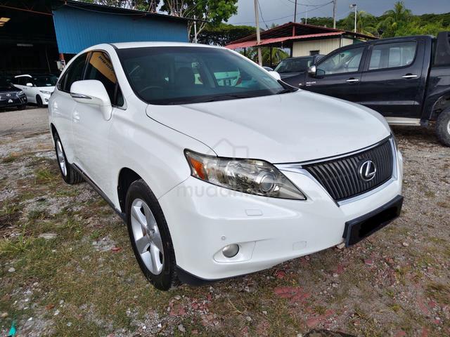 2011 CASH OTR Lexus RX270 2.7 (A) POWER BOOT - 1