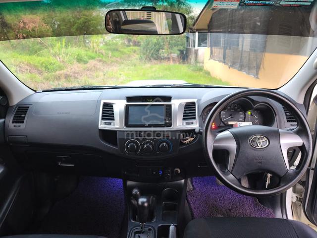 2014 Toyota HILUX 2.5 G VNT (A) - 5
