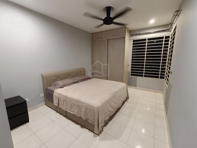 Master Room, Laman Tasik Condo, Bandar Sri Permaisuri 1