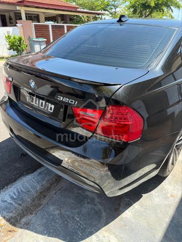 2010 Bmw 320i SPORTS (CKD) 2.0 FACELIFT (A) - 2