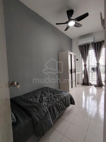 Middle room | Female unit | Sunway 1