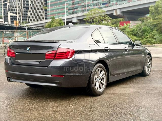 2010 Bmw 523i 2.5 (CBU) (A) F/SERVICE REC REV CAM - 4