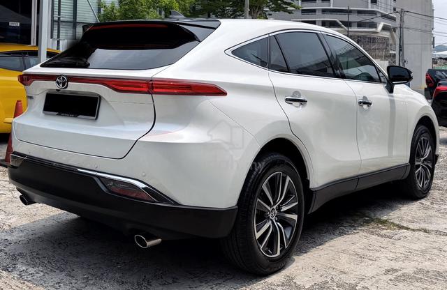 2021 Toyota MSIA CBU FULLSERVIS HARRIER 2.0 LUXURY - 2