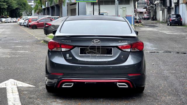 2015/17 Hyundai ELANTRA 1.8 Facelift (A) - 3