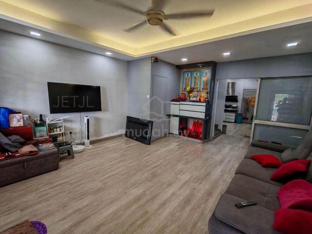 Facing No House Klang Utama 2 Storey House Fully Reno Freehold Sale 1