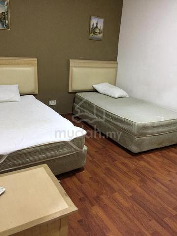 Holiday Place (D-Villa Residence) 1