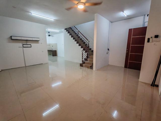 Pengkalan precint 18, Double Storey 1