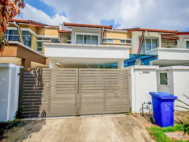 RENOVATED WELL MAINTAIN Double Storey Terrace U16 Denai Alam Shah Alam 1