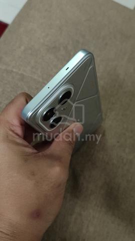 Tecno Pova 7 5G LJ7 - photo 3 of 6
