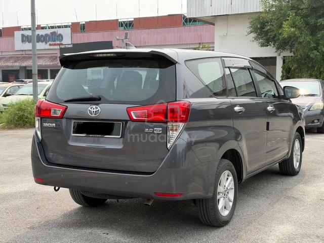 Toyota Innova 2.0 G - 2