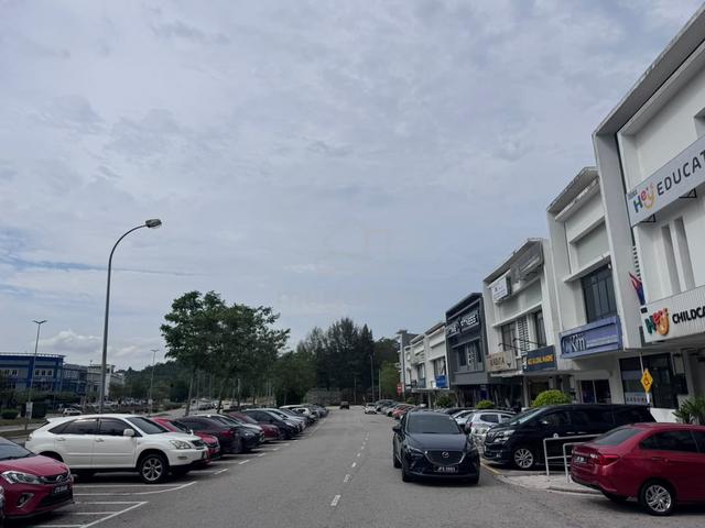 Horizon Perdana/Facing Mainroad/Limited Unit/2 sty Shoplot 1