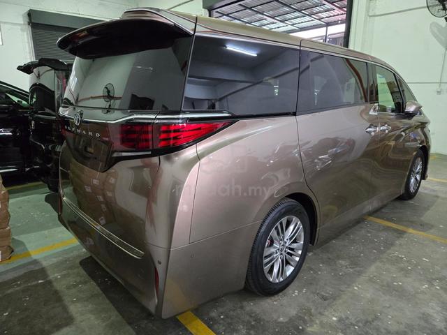 9K KM MILEAGE🎉 2025 Toyota ALPHARD 2.5 Z🎉 4WD - 3