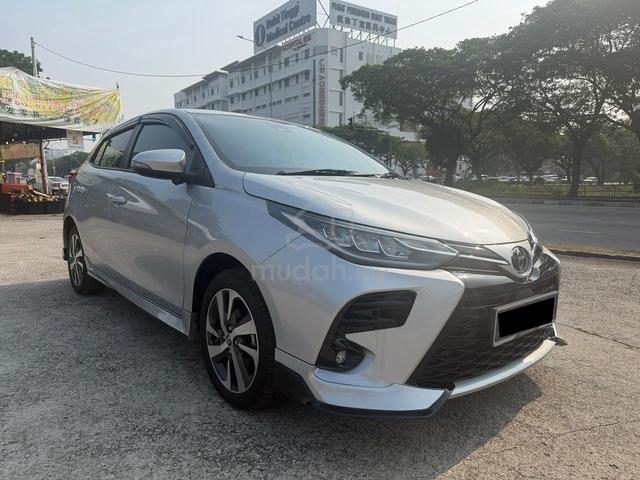 Toyota YARIS 1.5 E (A) - 1