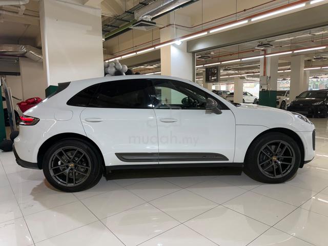 2023 Porsche MACAN T 2.0 NFL FREE 5 YEAR WARRANTY - 5