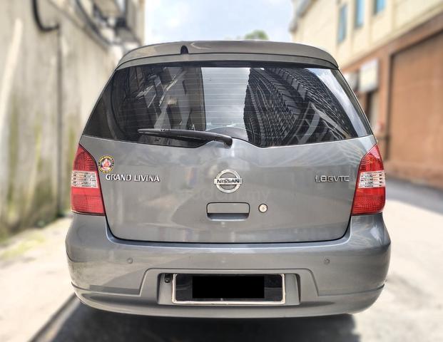 2010 Nissan GRAND LIVINA 1.8 (A) ⭐KONDISI TERJAGA - 4