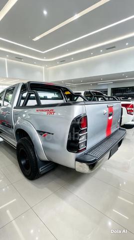 2016 Toyota HILUX 2.5 G VNT AUTO 4X4 TOWN USE ONLY - 3
