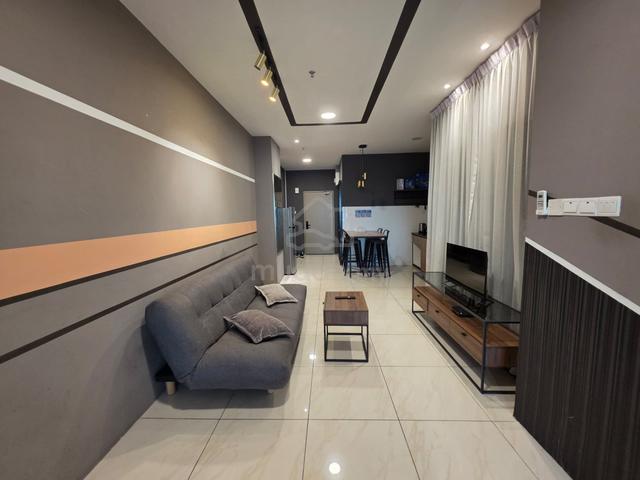 Manhattan Suites @ ITCC 1